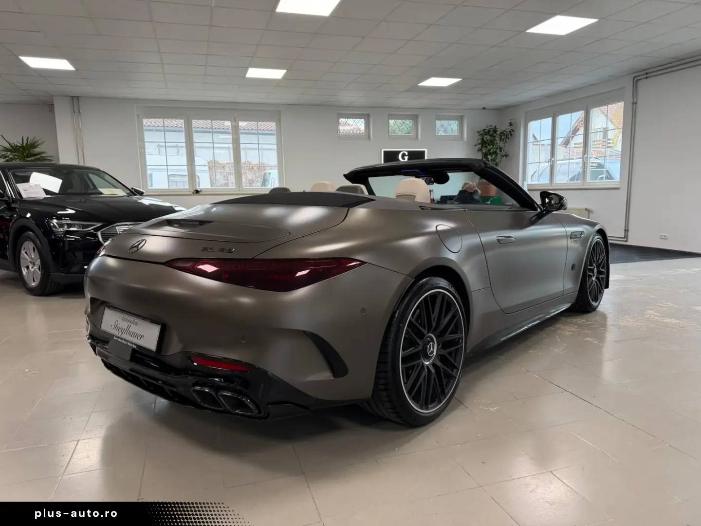 MERCEDES-BENZ SL 63 AMG Designo Carbon Ceramic