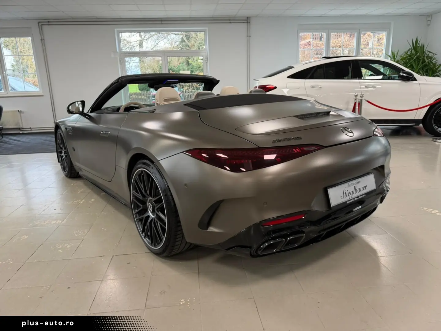 MERCEDES-BENZ SL 63 AMG Designo Carbon Ceramic