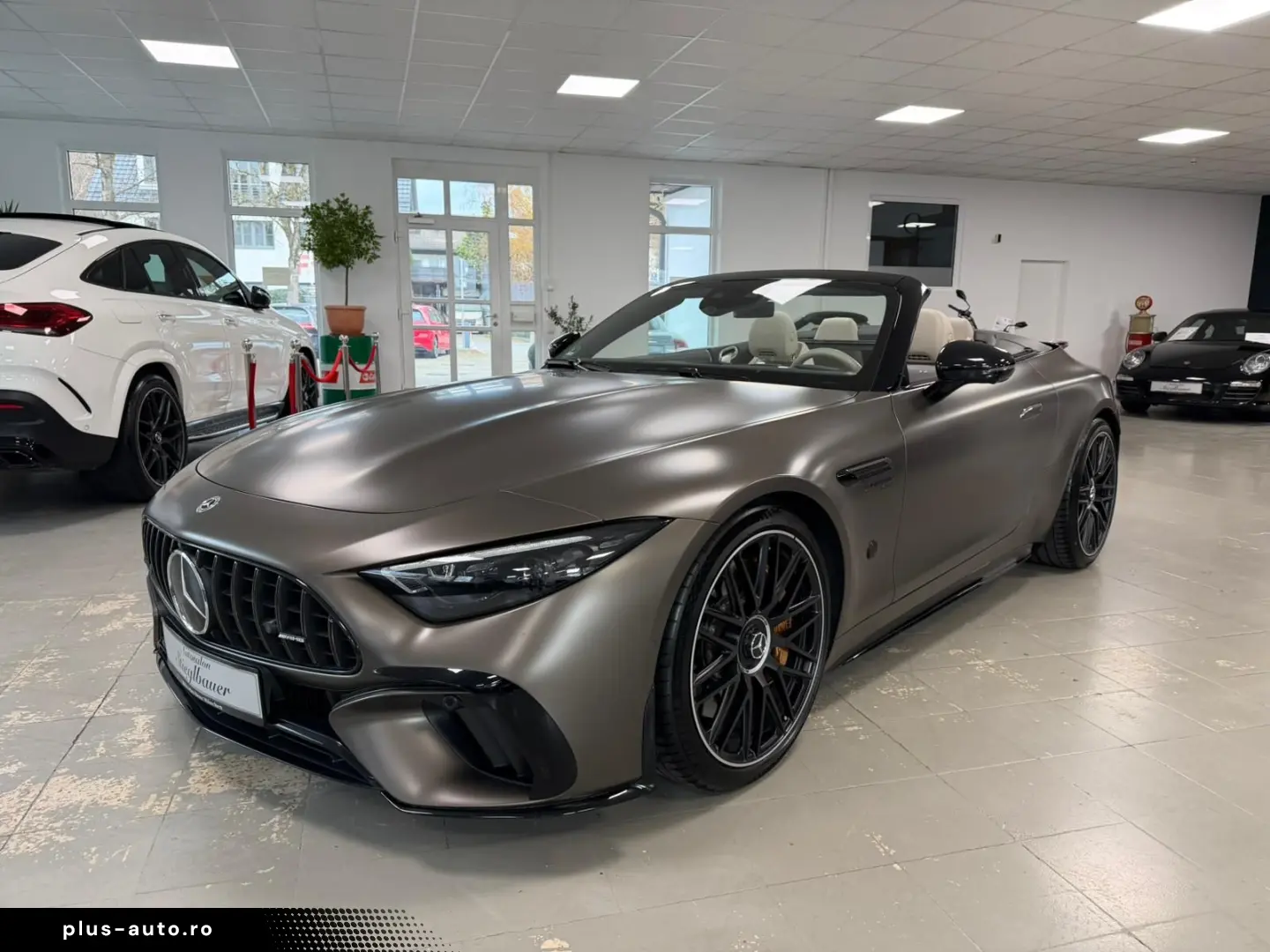 MERCEDES-BENZ SL 63 AMG Designo Carbon Ceramic