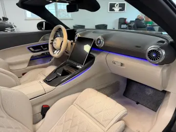 MERCEDES-BENZ SL 63 AMG Designo Carbon Ceramic