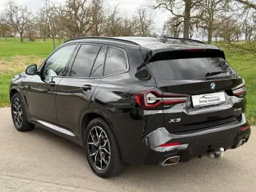 BMW X3 xDrive 30 i M Sport Pano Standhzg AHK HeadUp