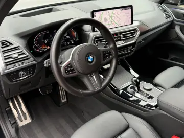 BMW X3 xDrive 30 i M Sport Pano Standhzg AHK HeadUp