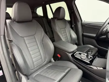 BMW X3 xDrive 30 i M Sport Pano Standhzg AHK HeadUp