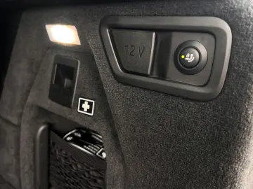 BMW X7 40i Individual Bowers&Wilkins Executive