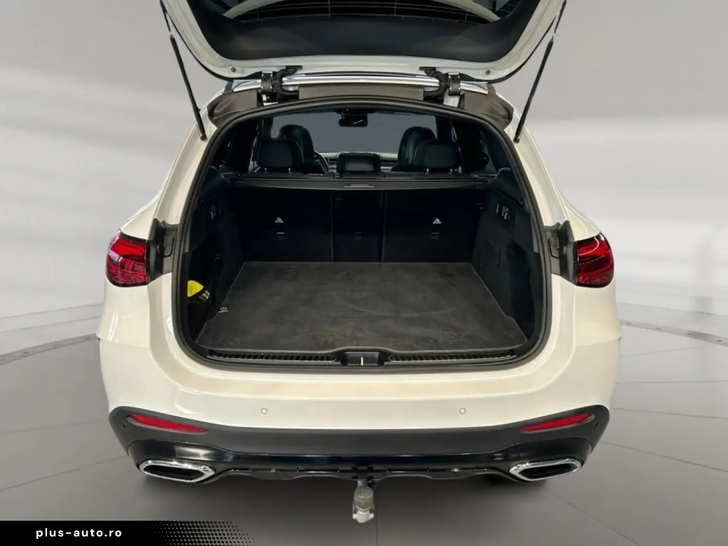 MERCEDES-BENZ GLC300 4matic AMG AMG MBUX Burm Night AHK Pano