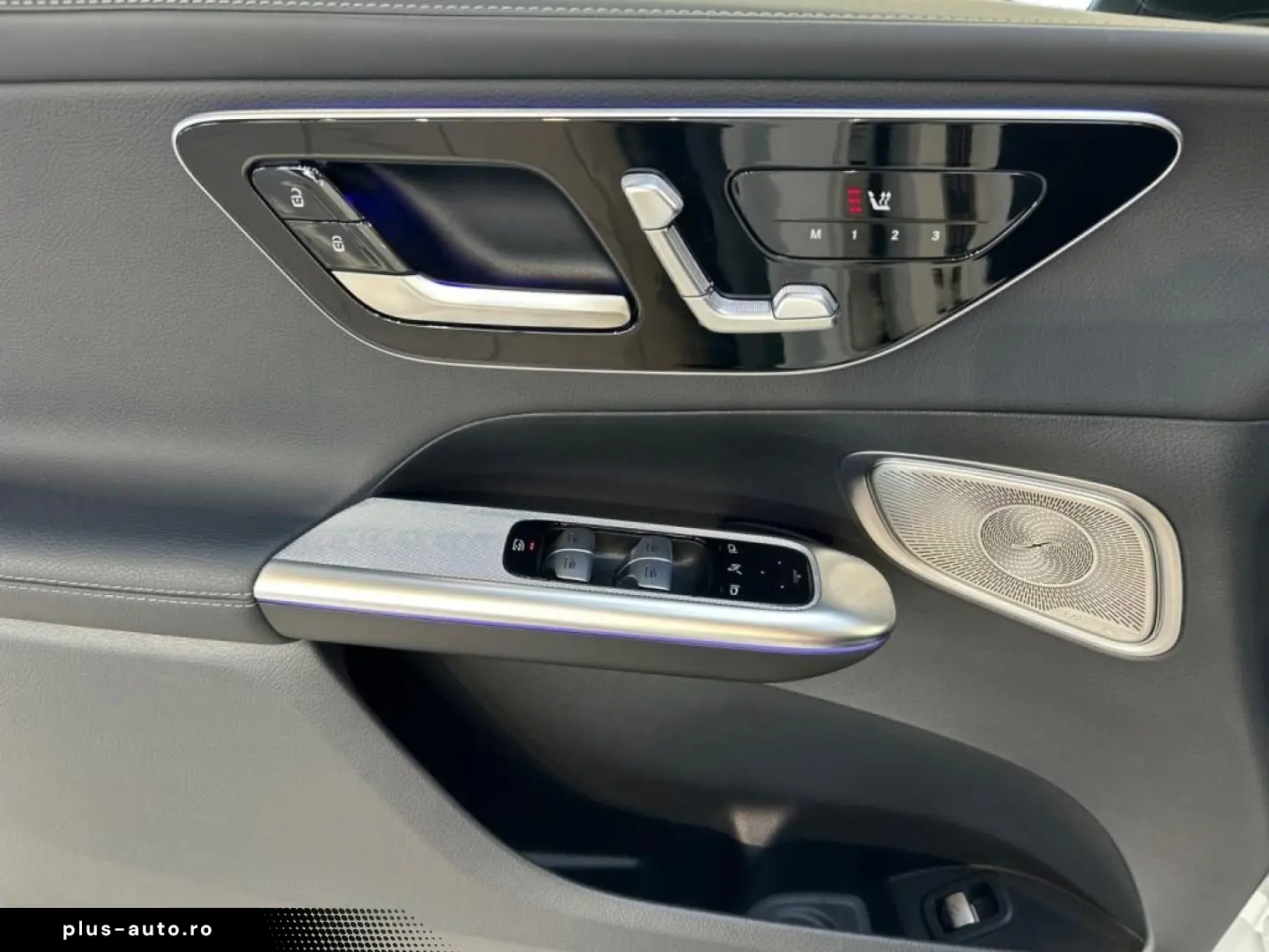 MERCEDES-BENZ GLC300 4matic AMG AMG MBUX Burm Night AHK Pano