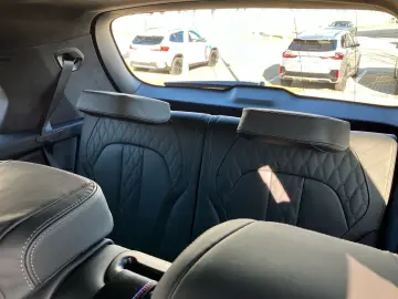 BMW X7 xDrive40i M Sport Pro Pano Sky DA Pro 23´´ ST