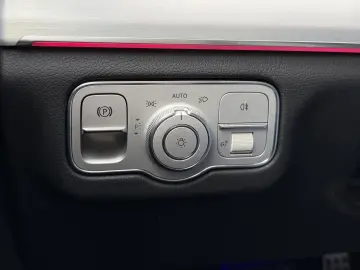 MERCEDES-BENZ GLE 350 de 4matic AMG-Line Night CAM BLIS HEAT