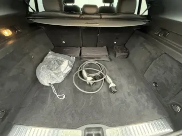 MERCEDES-BENZ GLE 350 de 4matic AMG-Line Night CAM BLIS HEAT