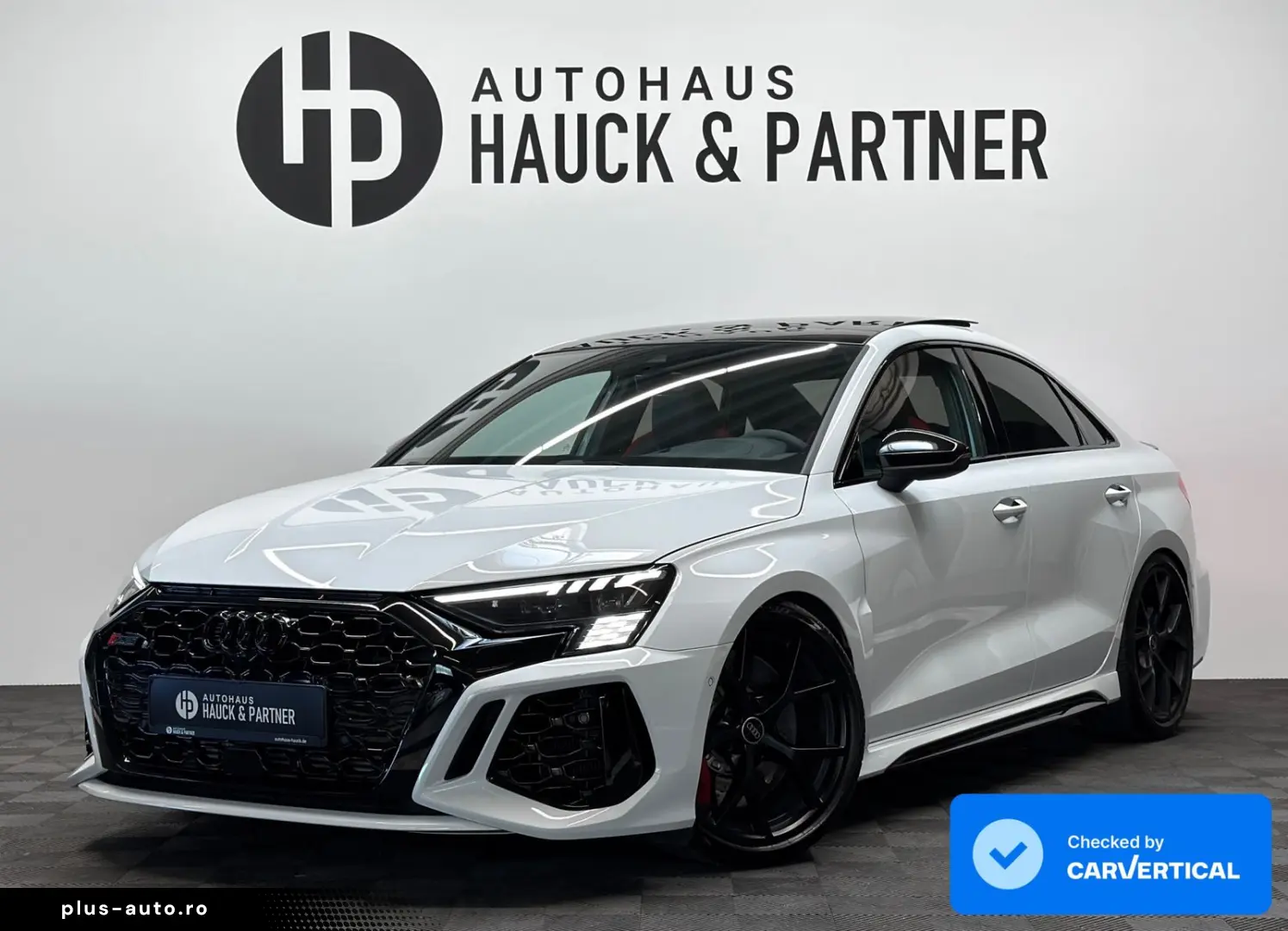 AUDI RS3 Lim  Matrix Pano Sport-AGA B&O Ambiente H-Up