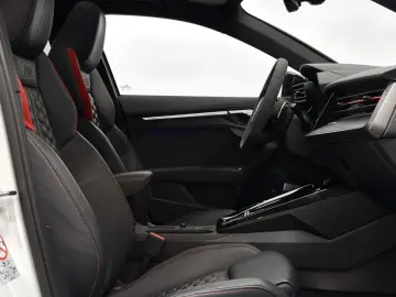 AUDI RS3 Lim  Matrix Pano Sport-AGA B&O Ambiente H-Up