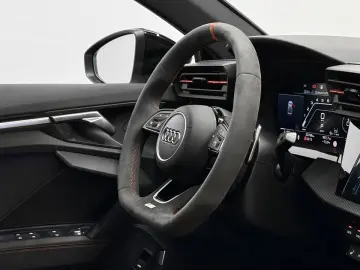 AUDI RS3 Lim  Matrix Pano Sport-AGA B&O Ambiente H-Up