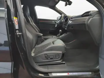 AUDI RS Q3 Sportback 2.5 TFSI quattro Matrix 280 km h