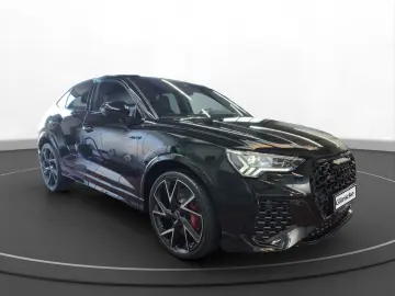AUDI RS Q3 Sportback 2.5 TFSI quattro Matrix 280 km h