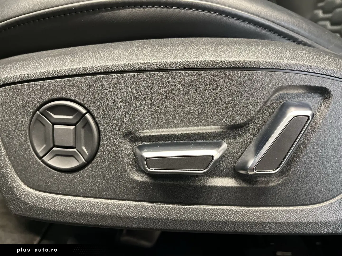 AUDI RS 6 Avant 360 3xKlima ACC AUT Akustikglas Kam.