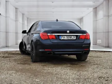 BMW SERIA 7   An 2009   Motor 3 0