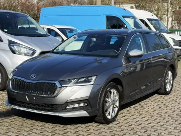 SKODA Octavia Combi Scout 4x4