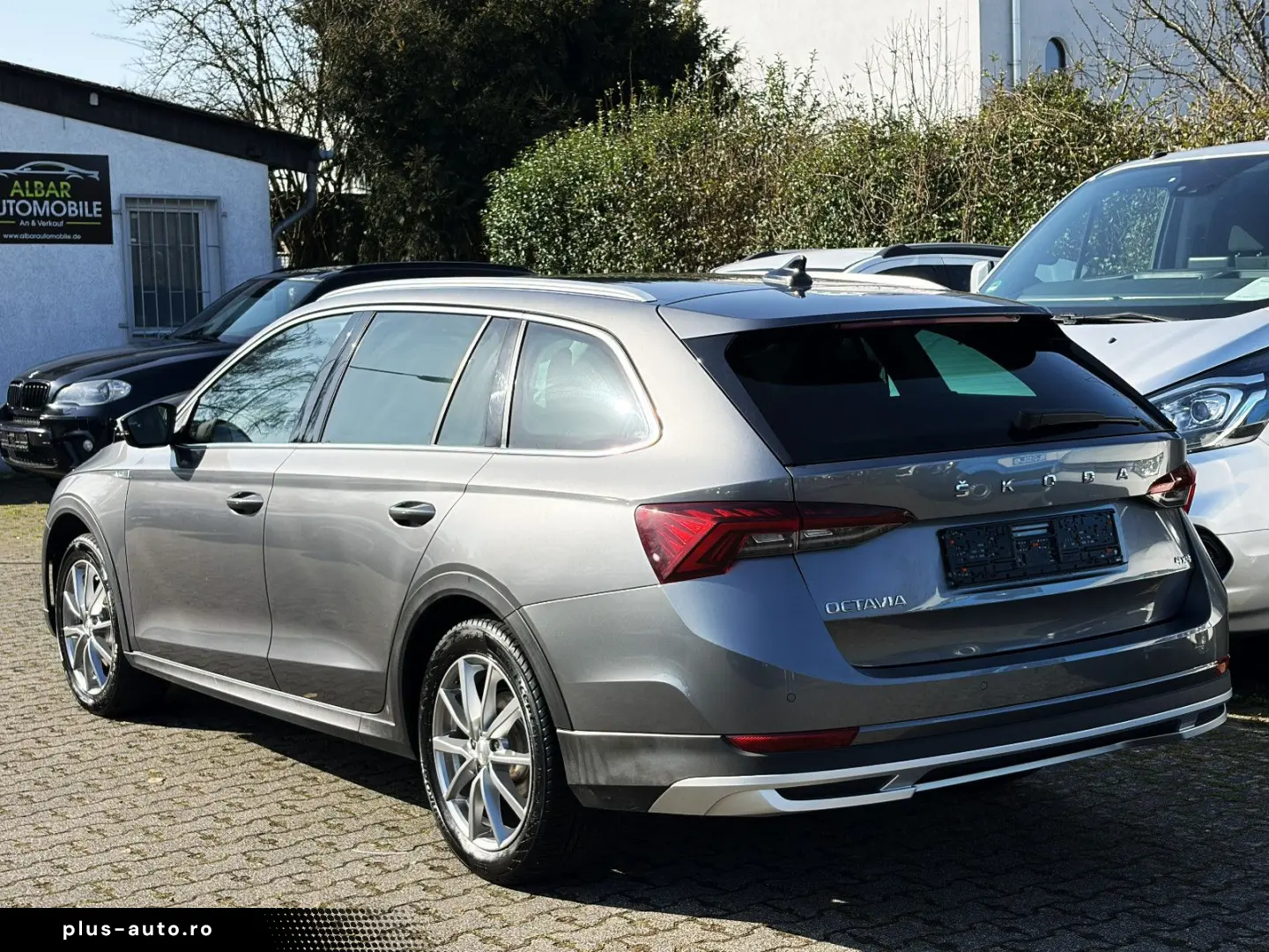 SKODA Octavia Combi Scout 4x4