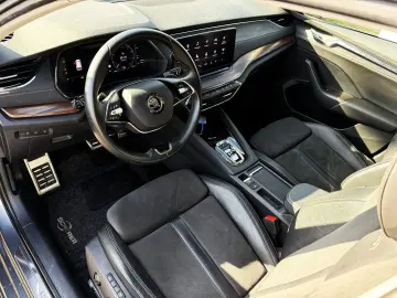 SKODA Octavia Combi Scout 4x4