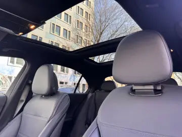 MERCEDES-BENZ C 300 Lim. 4Matic AMG Line HUD PANO 360  AHK