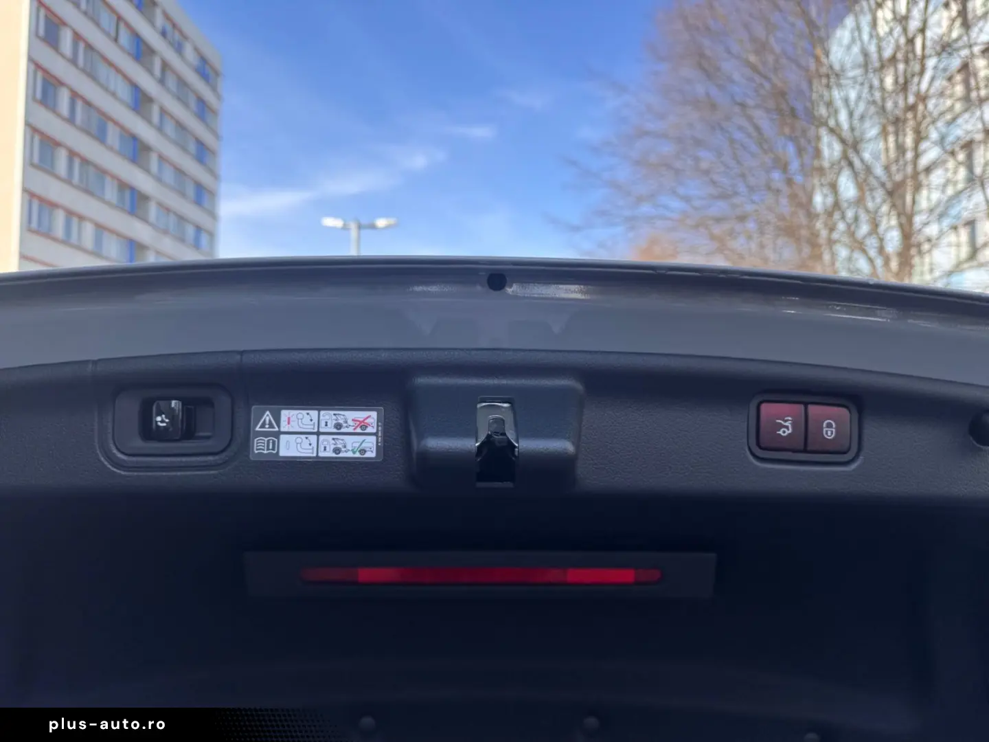 MERCEDES-BENZ C 300 Lim. 4Matic AMG Line HUD PANO 360  AHK