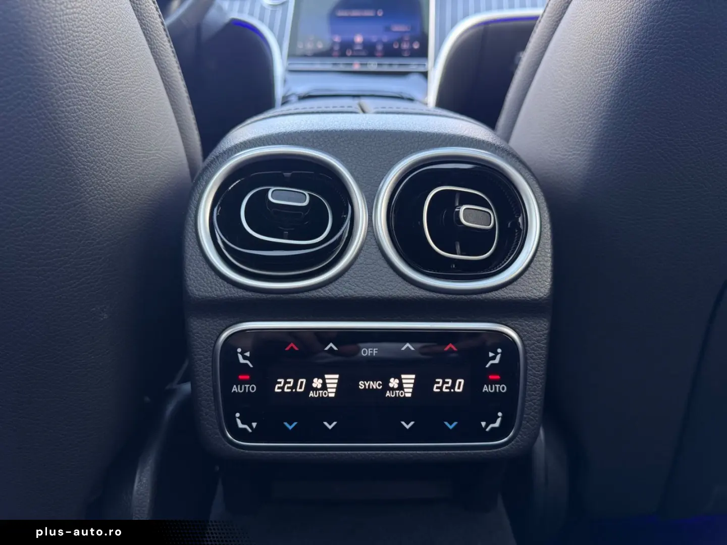 MERCEDES-BENZ C 300 Lim. 4Matic AMG Line HUD PANO 360  AHK