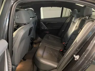 BMW 550 e xDrive M Sport 20 ; IconGl Pano B&W KomfSi