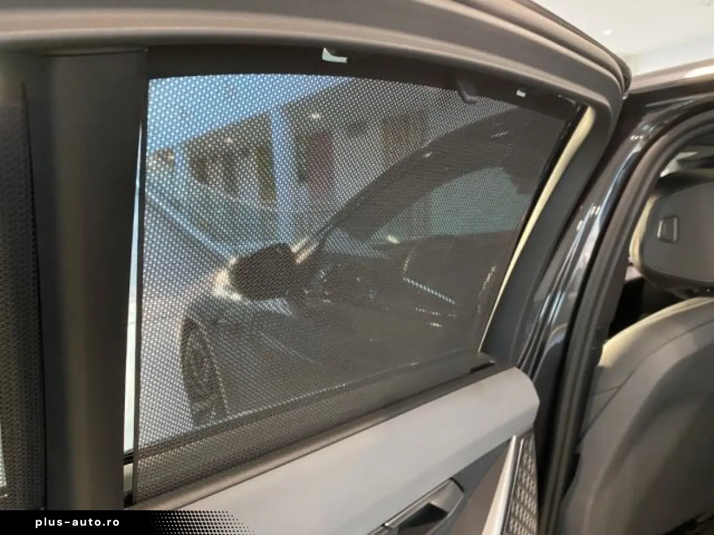 BMW 550 e xDrive M Sport 20 ; IconGl Pano B&W KomfSi