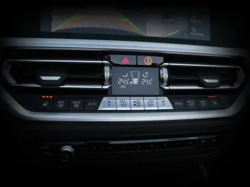 BMW M4 xDrive Competition Cabrio LASER HUD 360 KAM