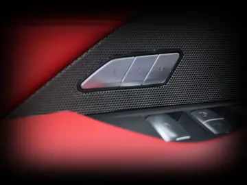 BMW M4 xDrive Competition Cabrio LASER HUD 360 KAM