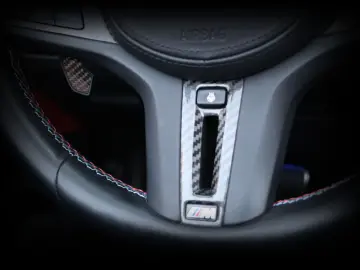 BMW M4 xDrive Competition Cabrio LASER HUD 360 KAM