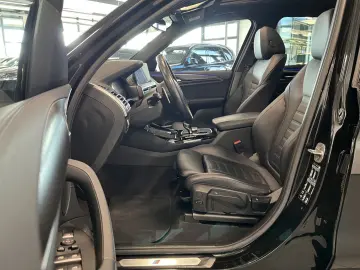 BMW X3 xDrive30d M Sport LKH AHK PANO LASER 360 KAM