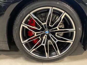 BMW M3 Competition Laser Carbon Schalensitze H&K