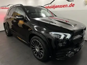 MERCEDES-BENZ GLE 350 d AMG Night Distronic  Pano AHK Memory