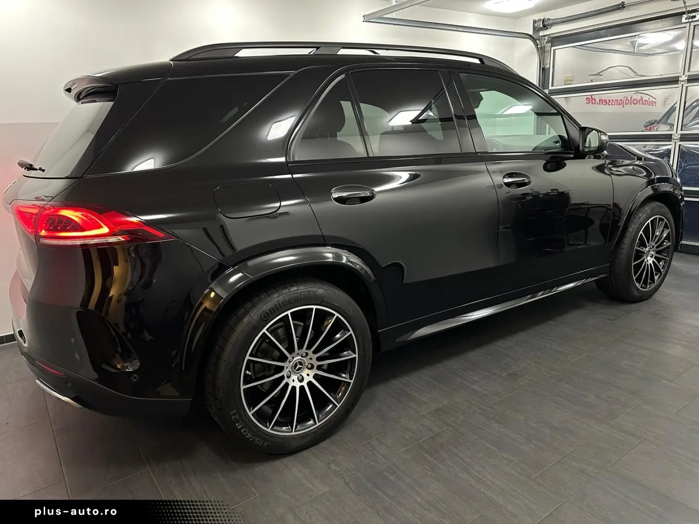 MERCEDES-BENZ GLE 350 d AMG Night Distronic  Pano AHK Memory