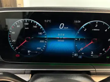 MERCEDES-BENZ GLE 350 d AMG Night Distronic  Pano AHK Memory