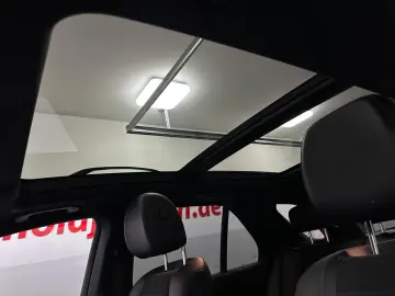 MERCEDES-BENZ GLE 350 d AMG Night Distronic  Pano AHK Memory