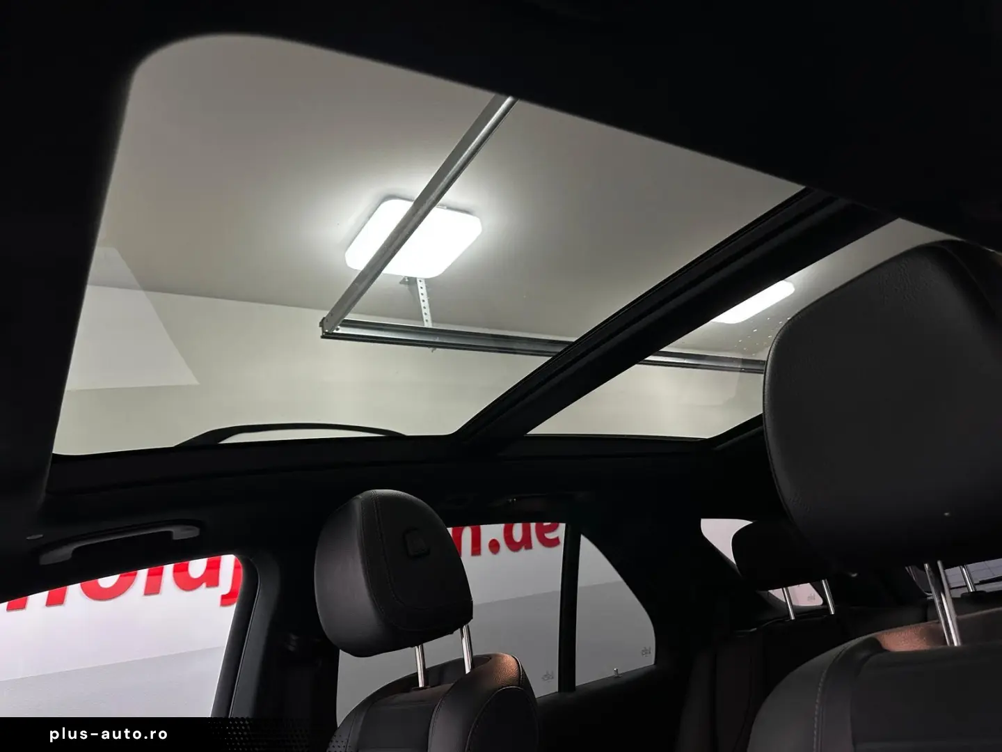 MERCEDES-BENZ GLE 350 d AMG Night Distronic  Pano AHK Memory