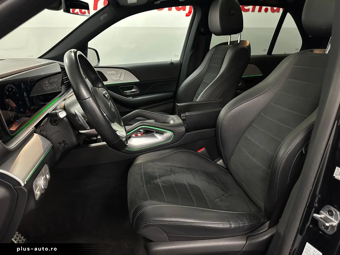 MERCEDES-BENZ GLE 350 d AMG Night Distronic  Pano AHK Memory