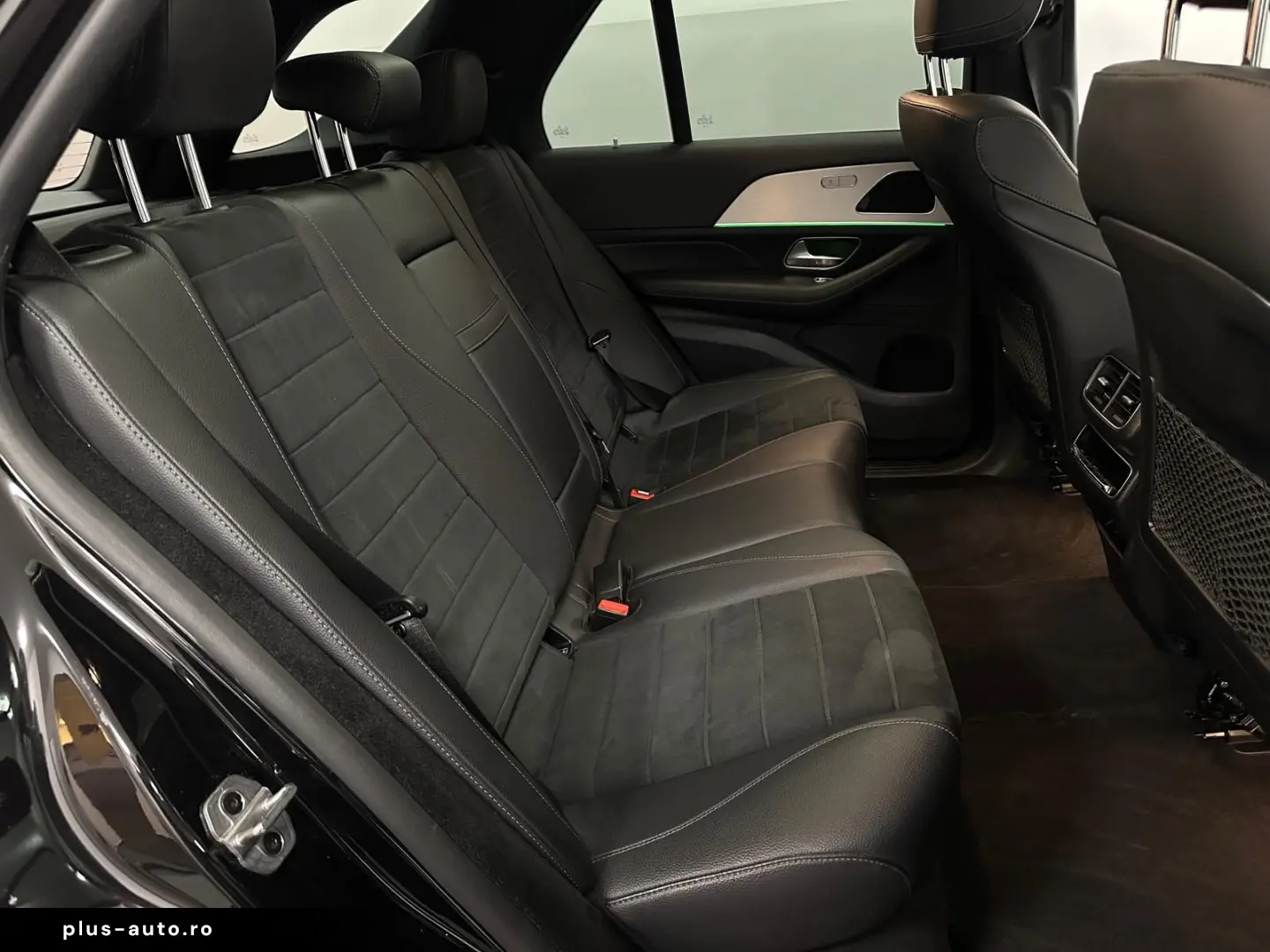 MERCEDES-BENZ GLE 350 d AMG Night Distronic  Pano AHK Memory