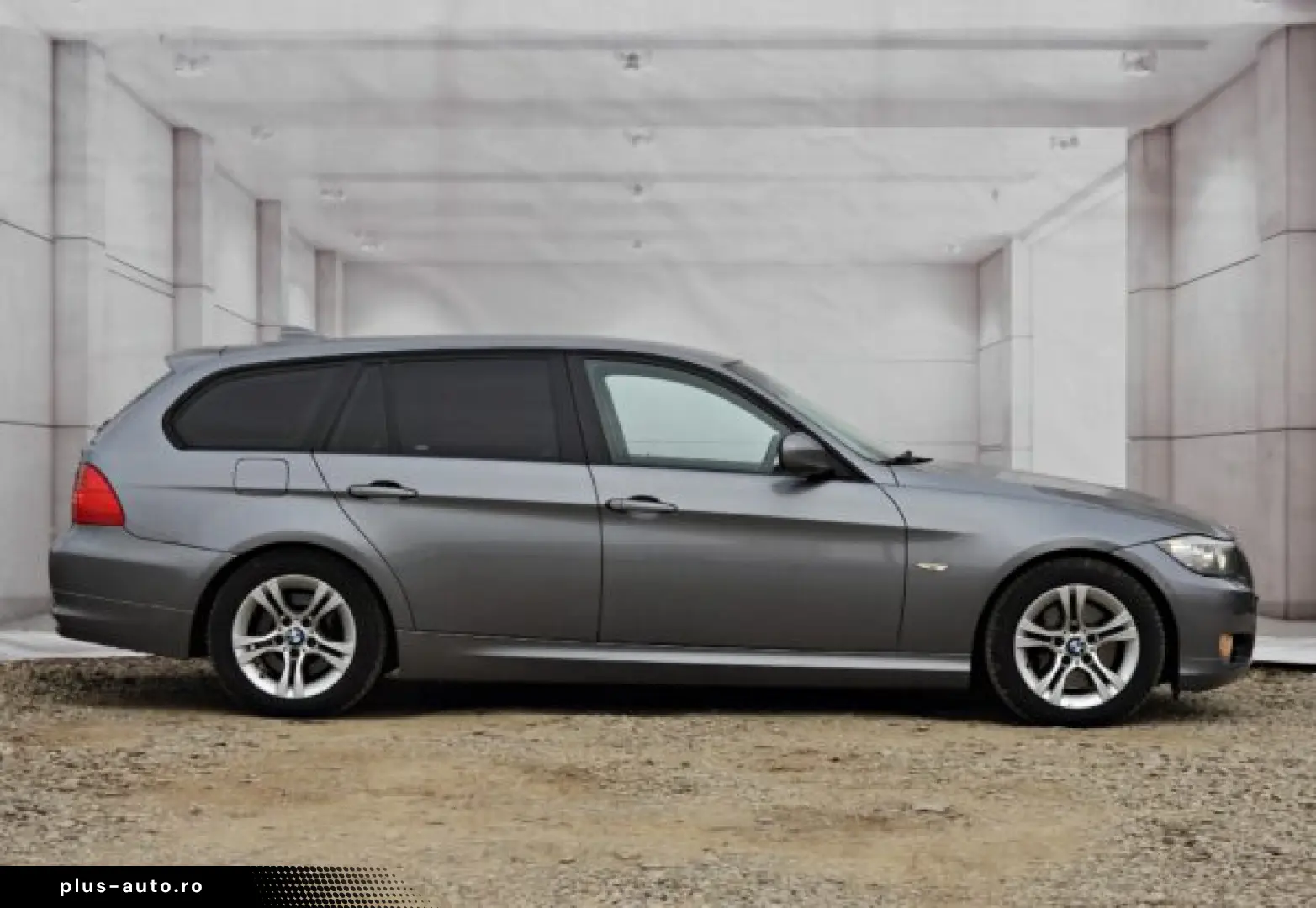 BMW SERIA 3   An 2012