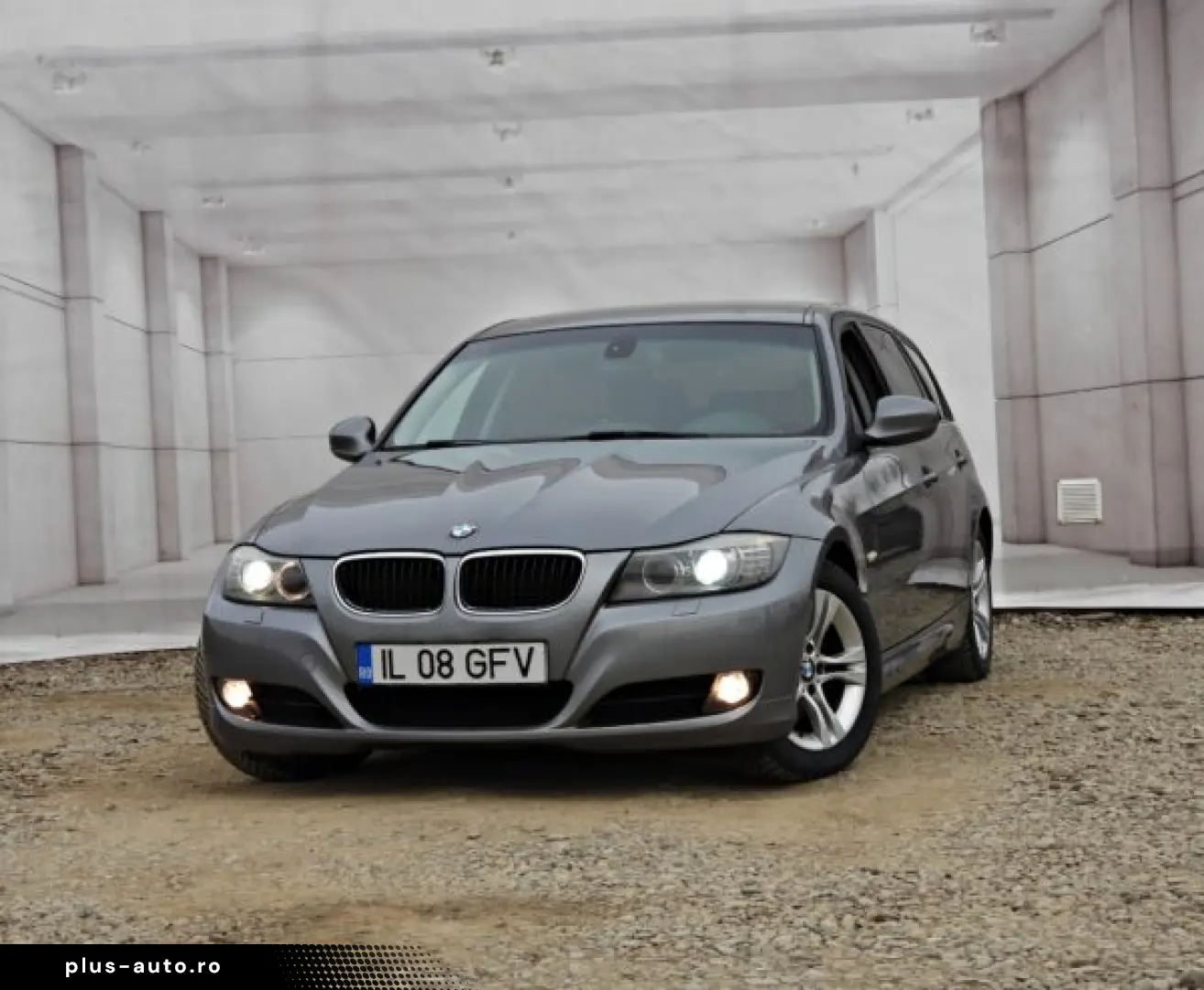 BMW SERIA 3   An 2012