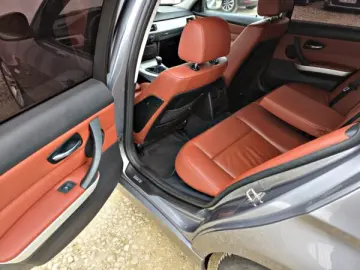 BMW SERIA 3   An 2012