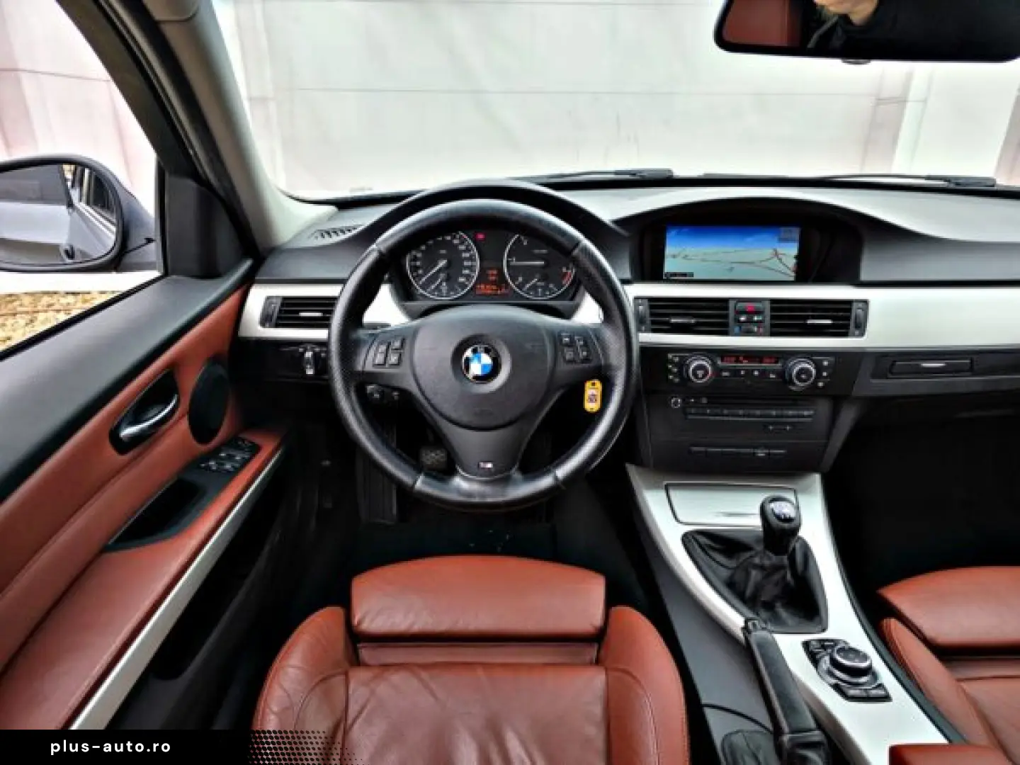 BMW SERIA 3   An 2012
