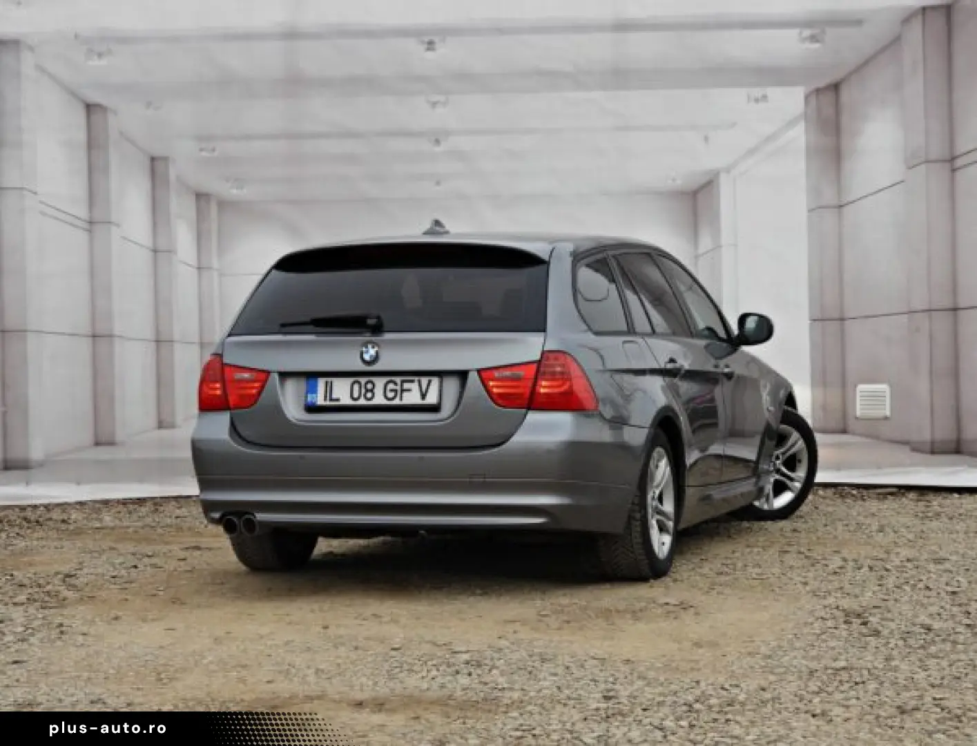 BMW SERIA 3   An 2012