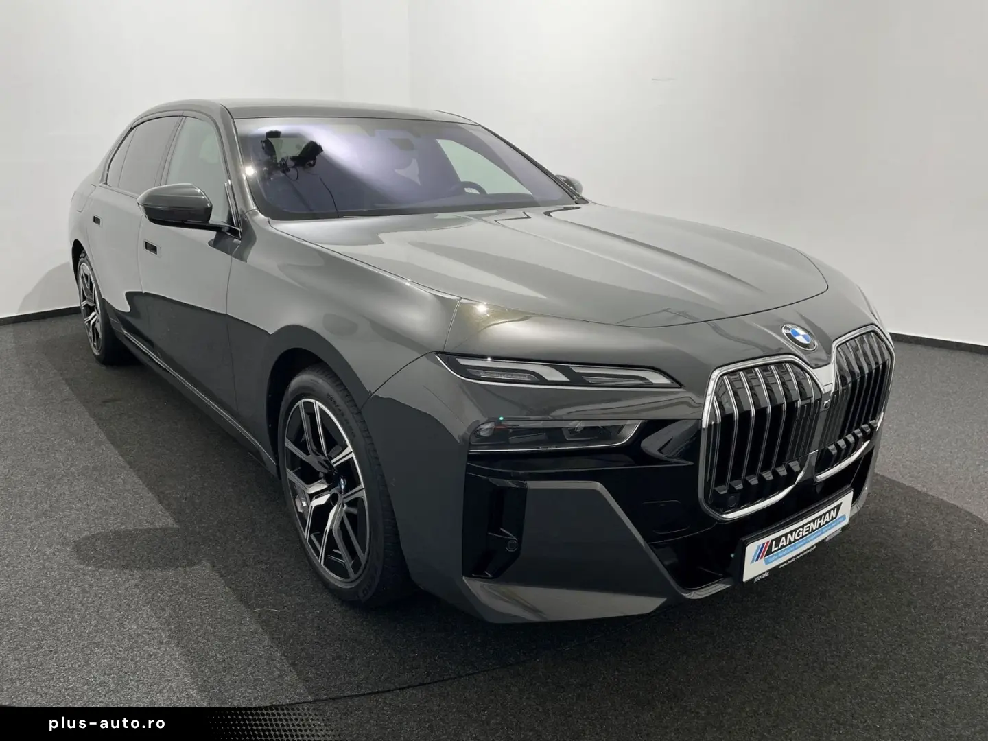 BMW 740d xDrive Limousine M Sportpaket 360  PANO ACC