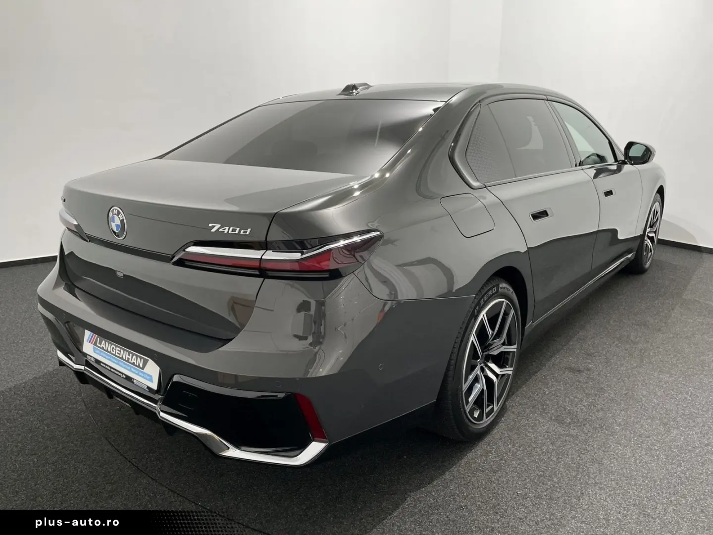 BMW 740d xDrive Limousine M Sportpaket 360  PANO ACC