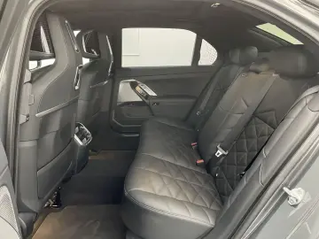 BMW 740d xDrive Limousine M Sportpaket 360  PANO ACC