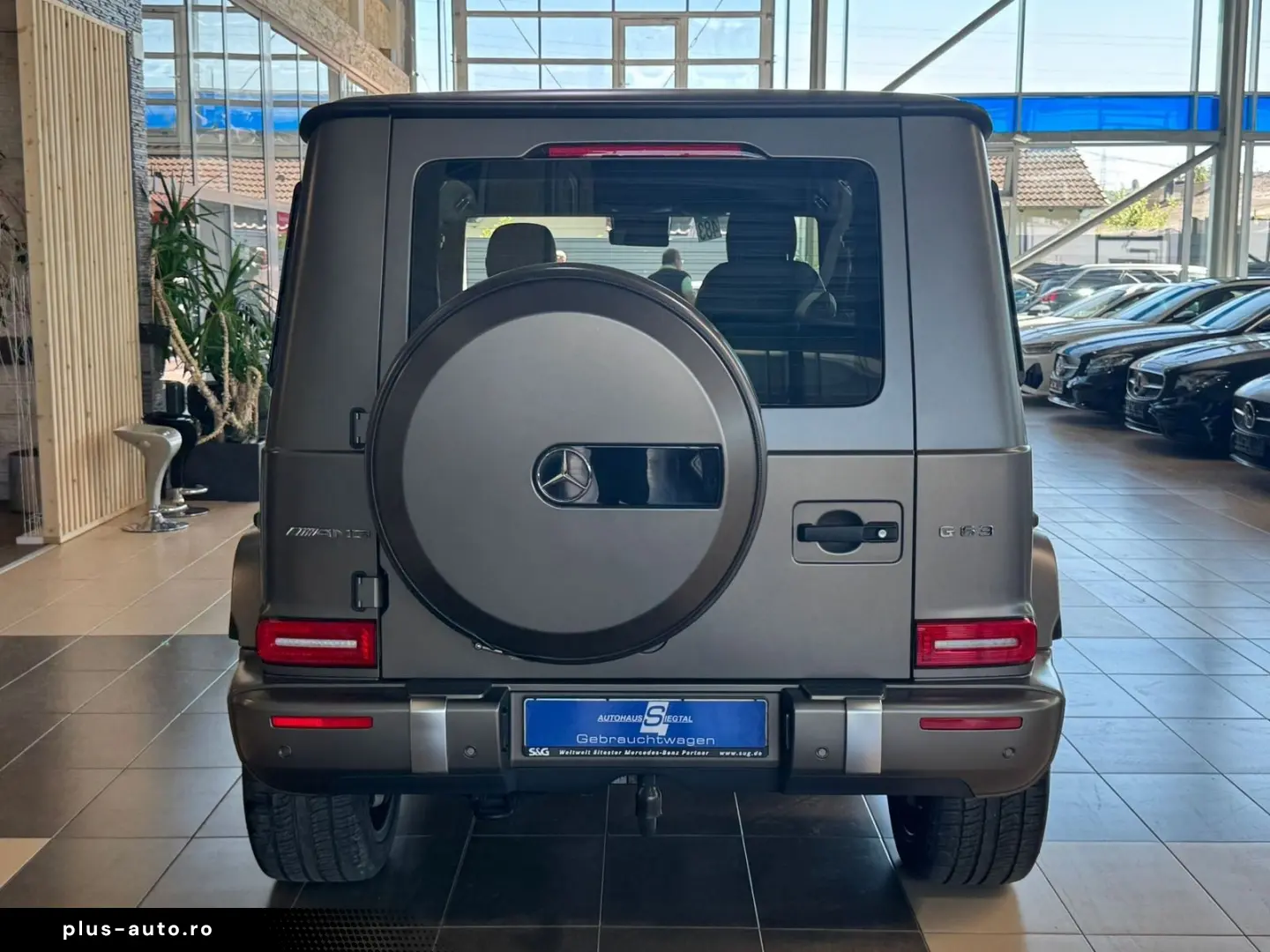 MERCEDES-BENZ G63 AMG Sport Leder AHK Distr.  360 Cam