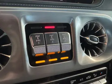 MERCEDES-BENZ G63 AMG Sport Leder AHK Distr.  360 Cam